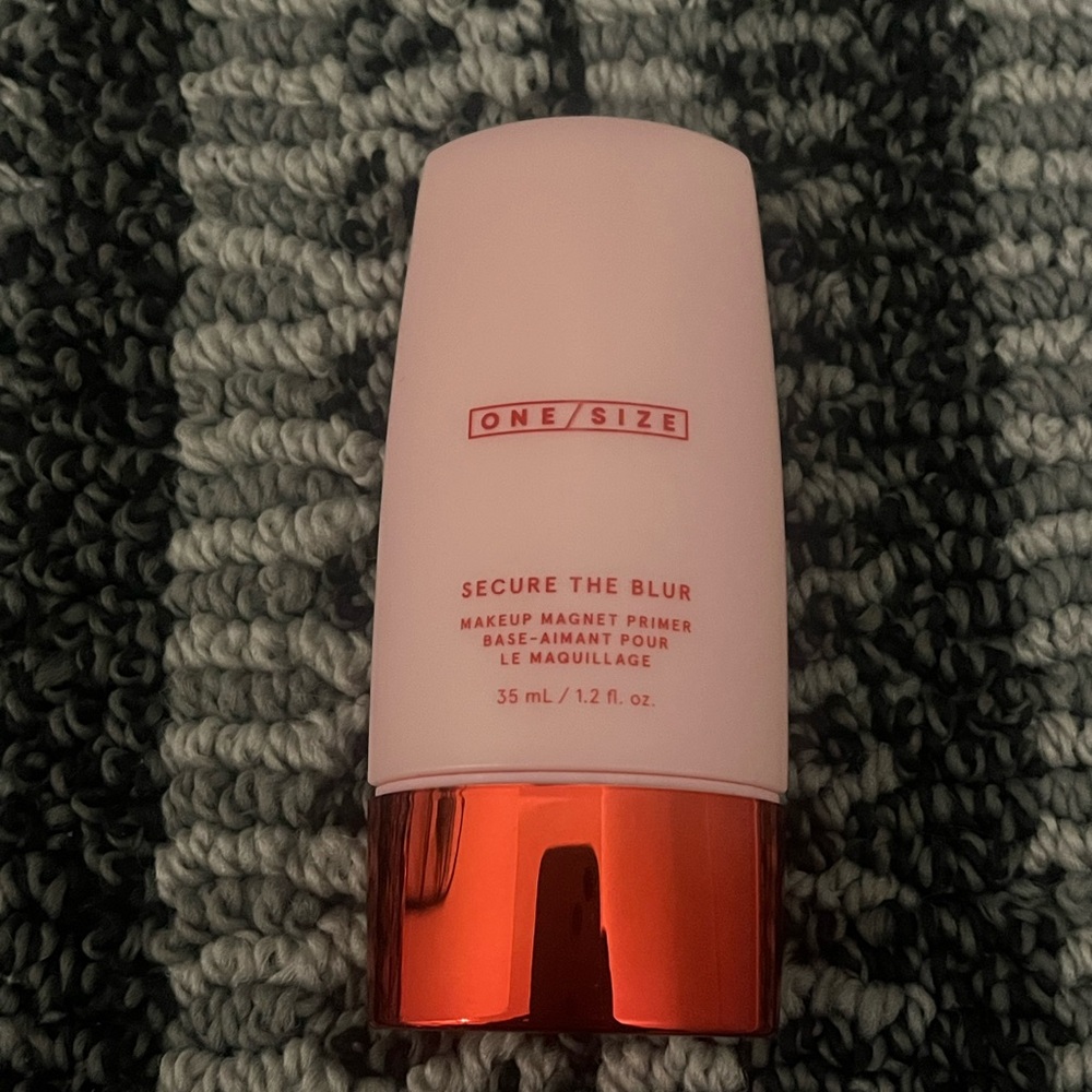 OneSize secure the blur primer